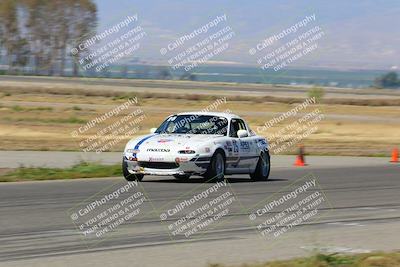 media/Apr-30-2022-CalClub SCCA (Sat) [[98b58ad398]]/Around the Pits/